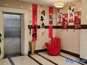 Huaxuan Hotel - Image 3