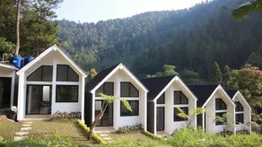 ULYAKABIN Glamping Tawangmangu Private Pool Air Hangat Plus BBQ - Image 2