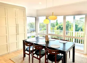 Mornington Peninsula Stay with Pool & Table Tennis - Image 3