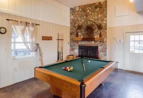 The Tranquility Suite is a Private Cabin Suite at Heartland Country Resort - Image 1