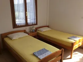 Villa Christina Apartments - Image 3