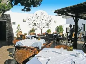 Hostal Fonda Pinatar - Image 1