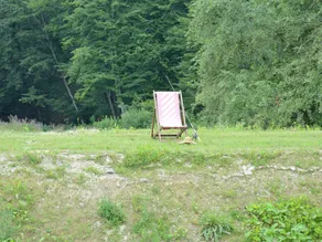 Cozy Mobile Home in Vresse-sur-Semois with Terrace - Image 3