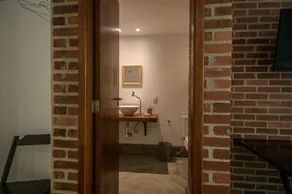 Casa Flor - Image 2