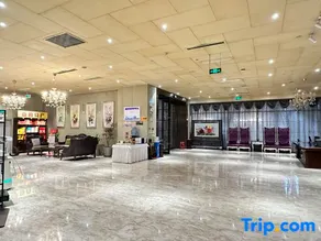 Garden Holiday Hotel - Image 3