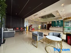 Huayi Hotel (Linzhou Longhu Water Park Branch) - Image 3