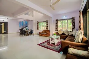 Kusumani Bungalow 4BHK Private pool - Image 5