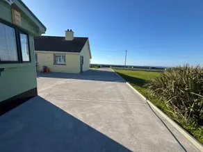 Self Catering Mobile Home - Image 4