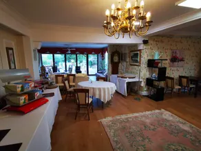 Oyo Lavender House Hotel - Image 4