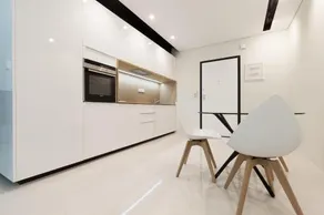 Athens City Suite - Image 5