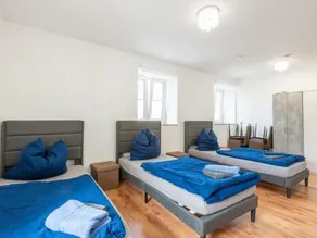Apartment With Terrace in an Ideal Location - Image 2