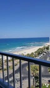 Sea Apartment on Derech Ben Gurion - Image 4