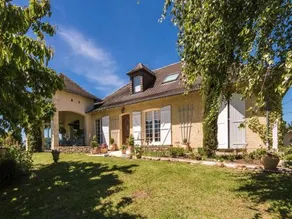 Cozy Villa In Saint-Bonnet-La-Rivière With Swimming Pool - Image 5