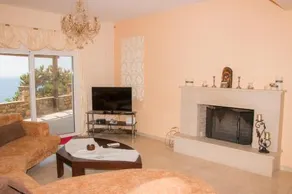 Nista House - Image 3