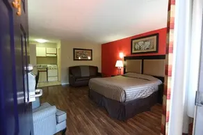 Coquitlam Sleepy Lodge - Image 5