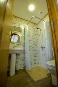 Le Pavillon D'or - Image 4