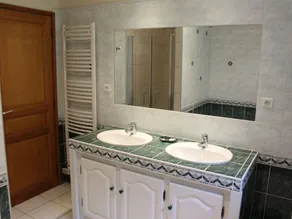 Modern Holiday Home in Aquitaine With Swimming Pool - Image 4