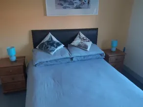 Apple Guest House - Image 5