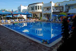 Hotel Laguna - Image 5
