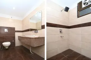 Hotel Bombay Regency by OYO Rooms - Image 2