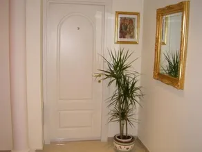 Eur Executive Inn - Image 3