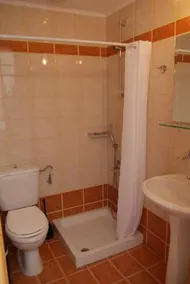 Hanna's Apartments - Image 4