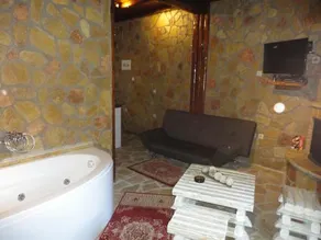 Royal Oneiro - Image 2