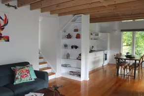 Abbys Cottages Bright - Image 3
