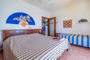 Blumele Lovely Sea View Apartment - Image 2