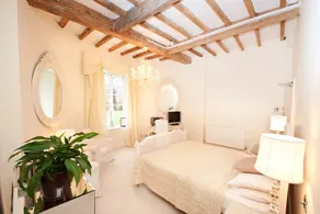 Cockliffe Country House Hotel - Image 2