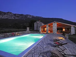 Picturesque Mansion in Kožljak With Private Swimming Pool - Image 4