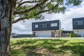 Aura Apartment LJHooker Yamba - Image 4