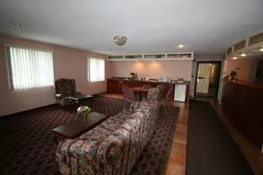 Executive Inn - Image 4
