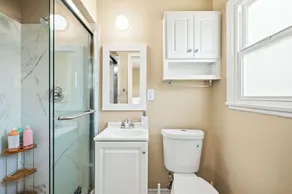 Cozy Getaway Bright Clean Fully Equipped - Image 3