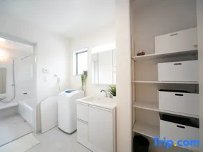 Nagashima Riverside Condominium - Image 3