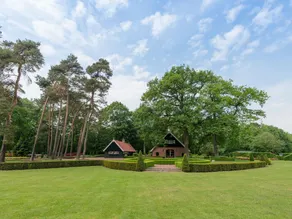Mansion with ensuite bathrooms, 10,000m2 garden and heated terrace, Het Hulsbeek - Image 2