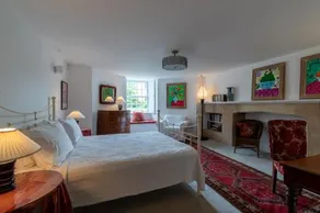 Somerset House - Charming Period 1BD - Image 5