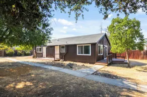@ Marbella Lane - Modern Cabin-style 2BR Home - Image 3