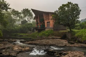 SaffronStays Riverrock - Image 3