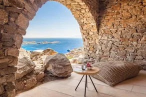The Crown Estate in Psarou by Divine Property SA - Image 4