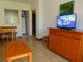 Apartaments Cye 5 Rentalmar - Bri - Image 2