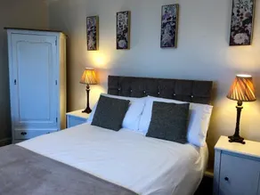 Ashborne Guest House - Image 4