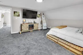 Serene Corner Cottage With Hot Tub 3 Bedroom Home - Image 4