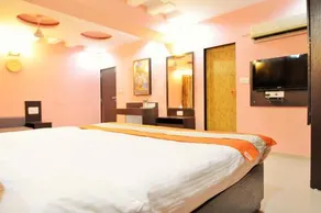 Kirtika Malhaar Hotel - Image 3