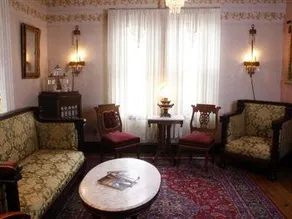 The Albert Stevens Inn - Image 2