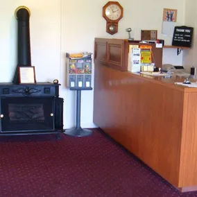 Sunset Valley Motel - Image 4
