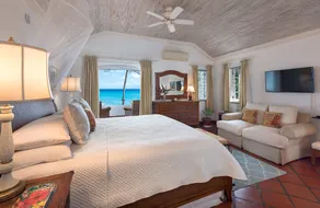 Emerald Beach - Image 5