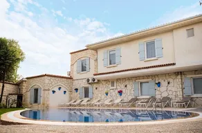 Deruni Butik Hotel - Image 4