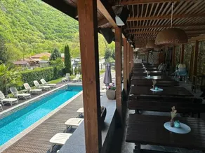 Aqua Varvara Hotel - Image 4