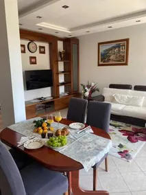 Stylish Serenity Apartment - Image 3